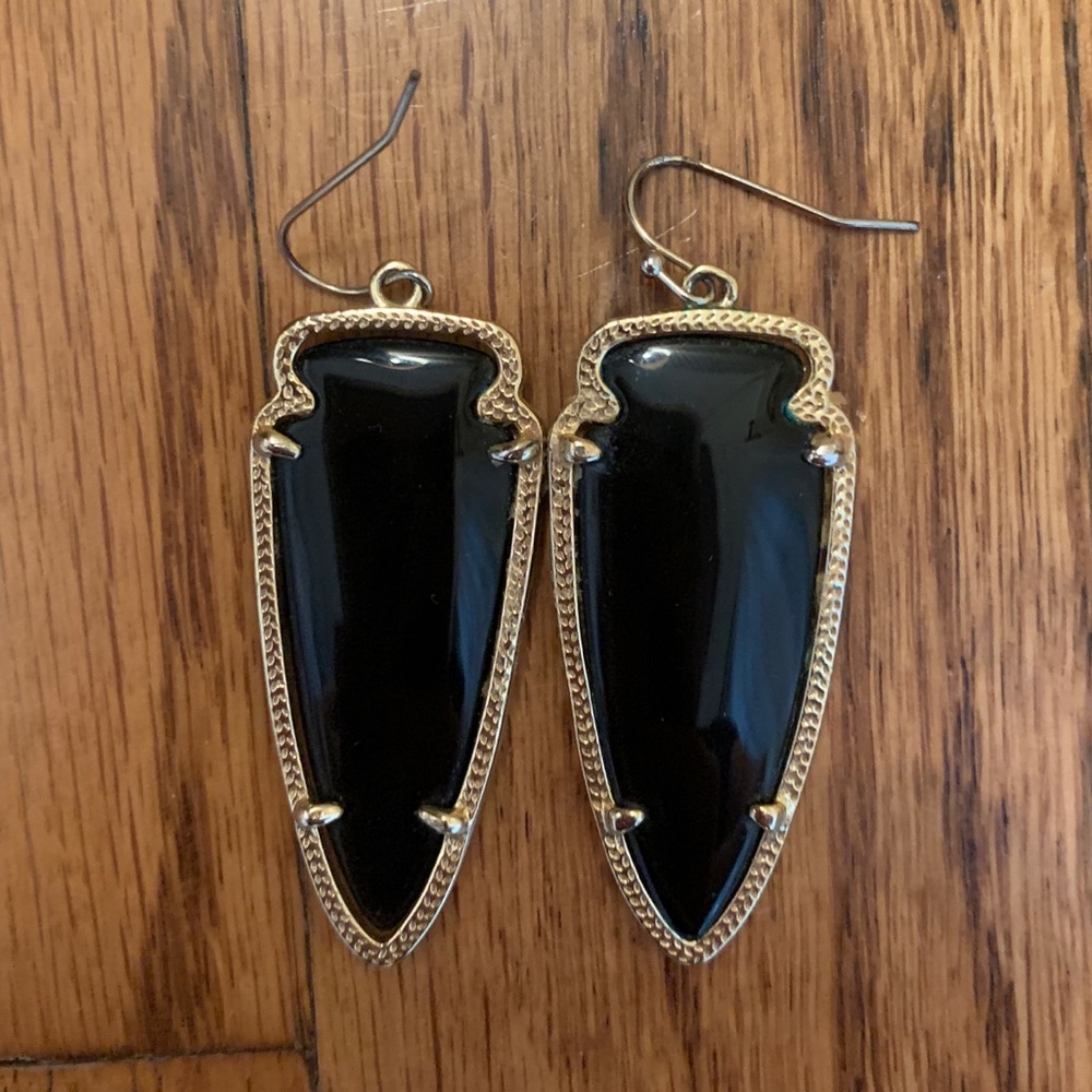 Kendra Scott Skylar Arrowhead Earrings